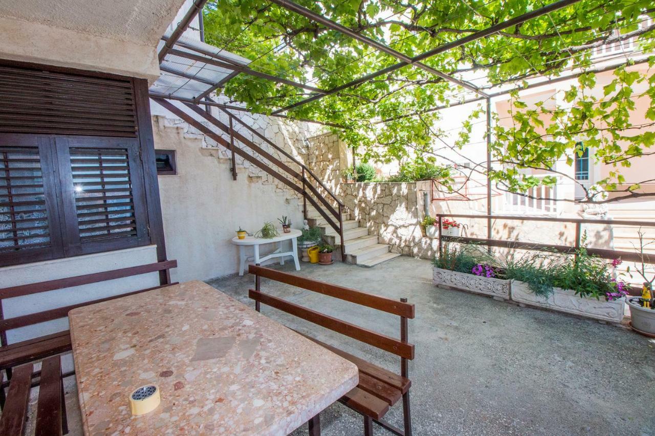 Apartments Pivac - Lokva Rogoznica Extérieur photo